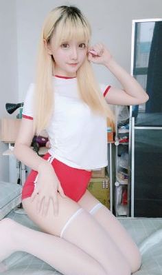少妇被两个黑人3p喷水在线观看_在线观看免费版